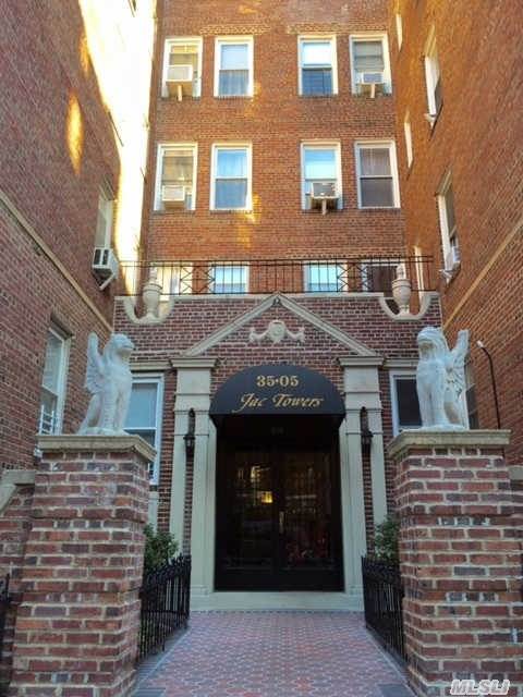 #1 photo, 35-05 72, Jackson Heights , NY 11372