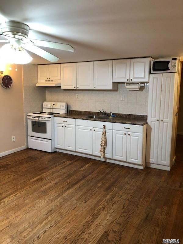 #1 photo, 41 Jefferson Street, サフォーク郡 East Islip , NY 11730
