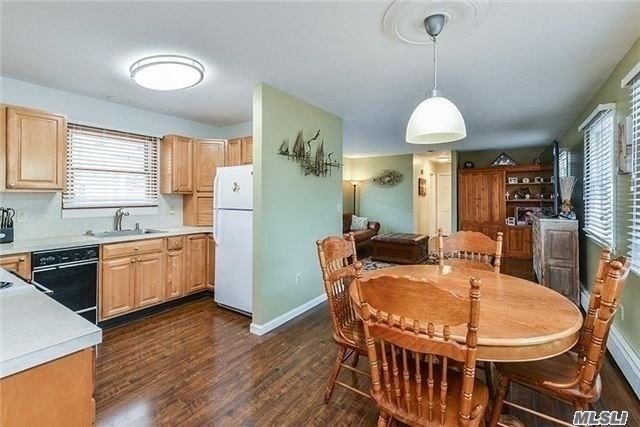 #1 photo, 1566 Roosevelt Avenue, Саффолк ‖ Bohemia , NY 11716