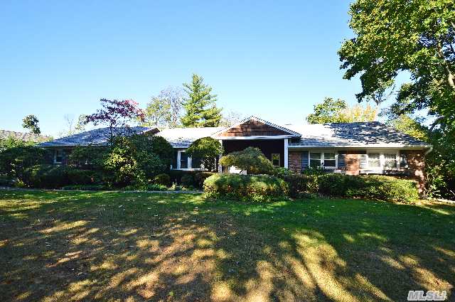 #1 photo, 17 Cricket Ln, Great Neck , NY 11024