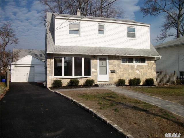 #1 photo, 233 Lake Street, ナッソー郡 Oceanside , NY 11572