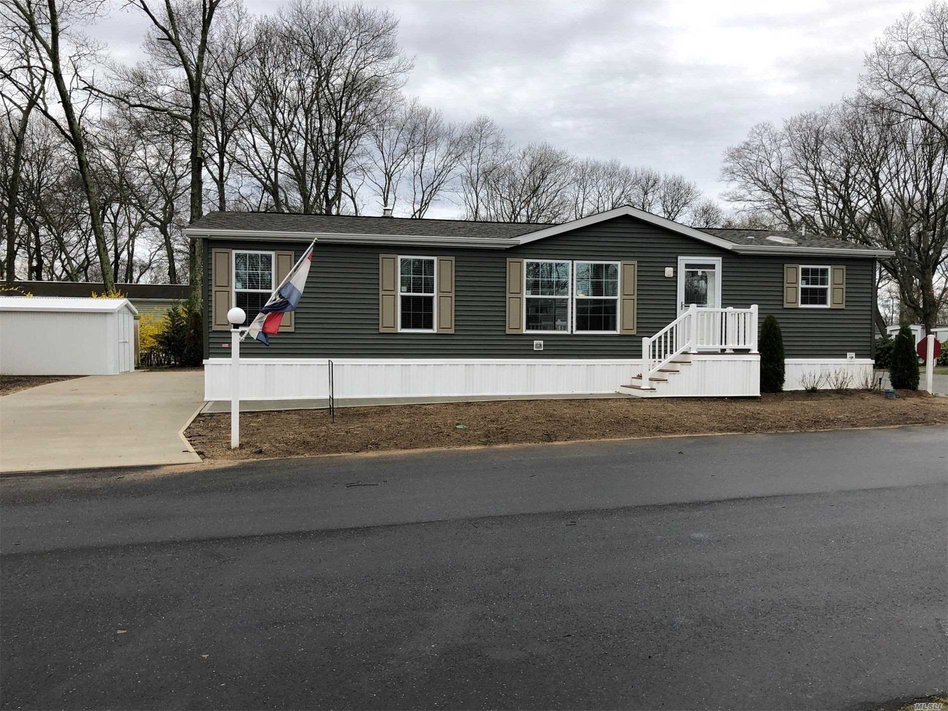 #1 photo, 1661-86 Old Country Road, Riverhead , NY 11901