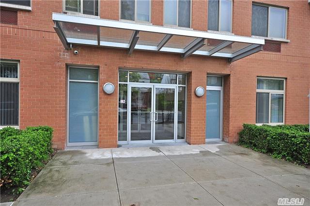 #1 photo, 143-20 Hoover Ave, जमैका Jamaica , NY 11435