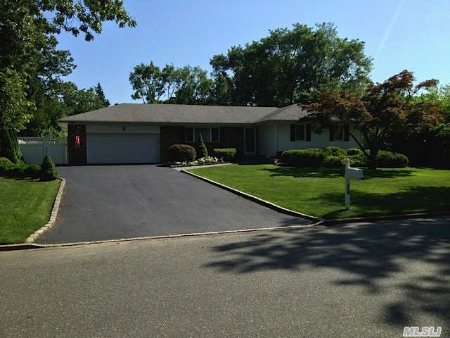 #1 photo, 54 Gildare Drive, East Northport , NY 11731