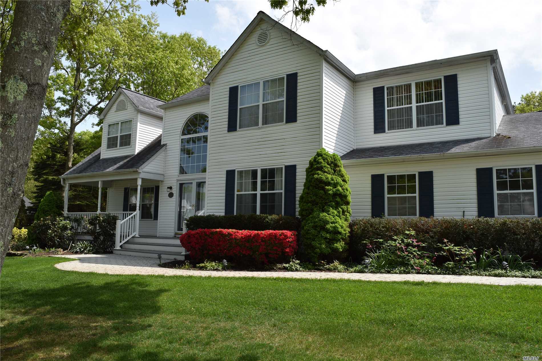 #1 photo, 19 Scott Lane, サフォーク郡 Manorville , NY 11949