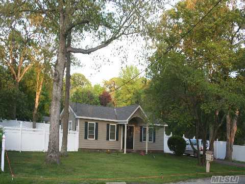 #1 photo, 29 Judith Dr, Coram , NY 11727