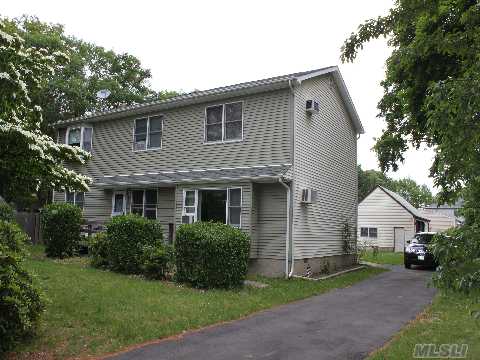 #1 photo, 399 Grand Blvd, سوفولك Brentwood , NY 11717