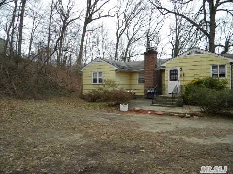 #1 photo, 594 Cedar Swamp Rd, 长岛 Glen Head , NY 11545