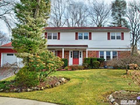 #1 photo, 41 Barry Park Court, Searingtown , NY 11507