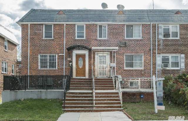 #1 photo, 150-18 78 Ave, Kew Garden Hills , NY 11367