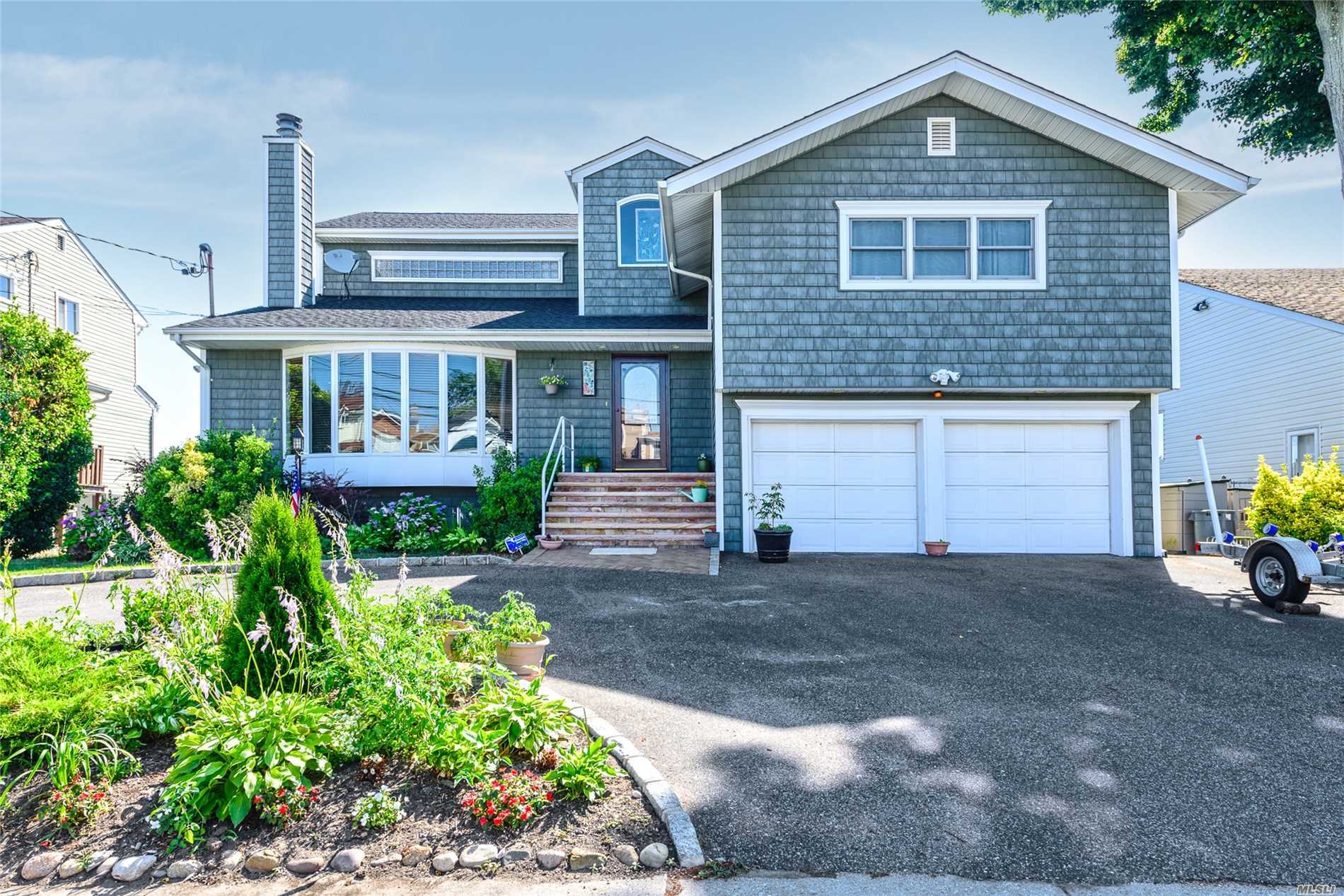 #1 photo, 2883 Bay Drive, Merrick , NY 11566