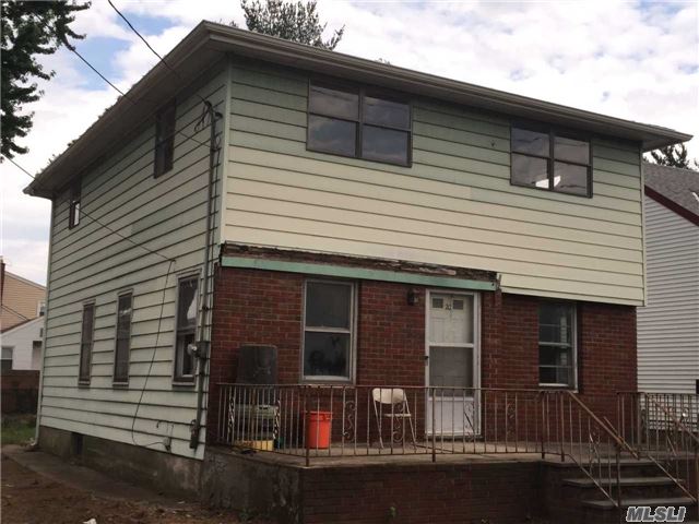 #1 photo, 20 Owen Street, 롱 아일랜드 Westbury , NY 11590