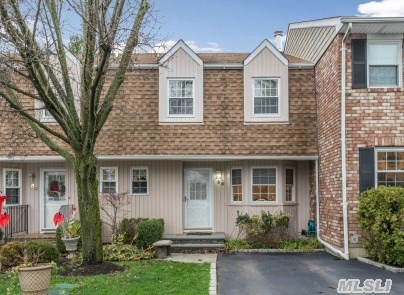 #1 photo, 90 Woodlake Dr, ナッソー郡 Woodbury , NY 11797