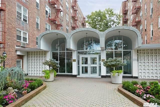 #1 photo, 54-40 Little Neck Parkway, クイーンズ区 Little Neck , NY 11362