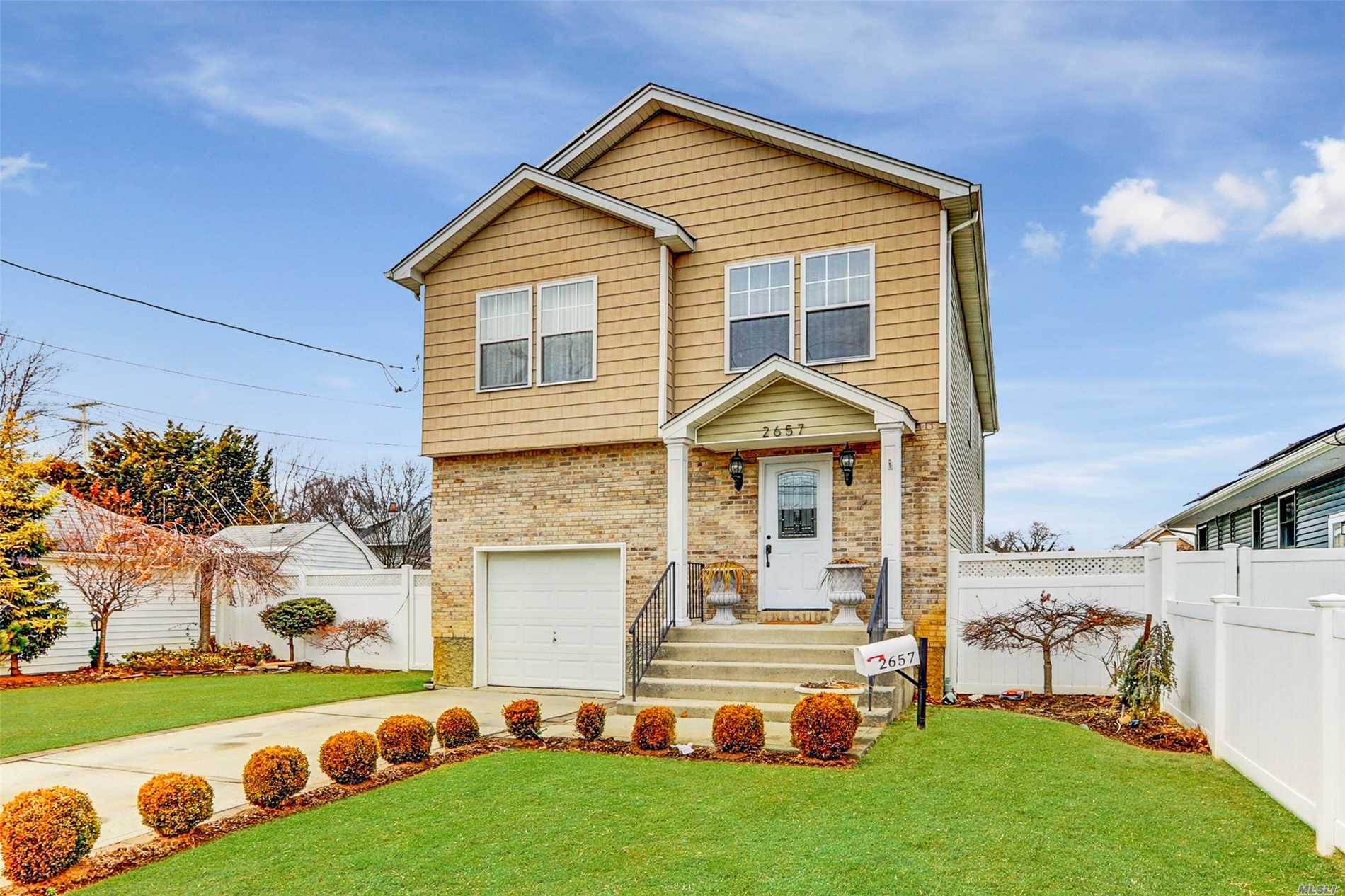 #1 photo, 2657 Orchard Street, North Bellmore , NY 11710