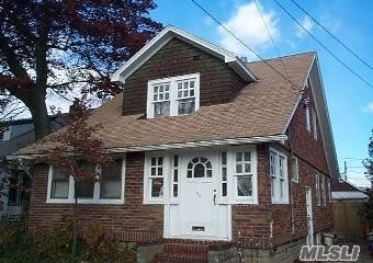 #1 photo, 29 Lois Place, ナッソー郡 Valley Stream , NY 11580