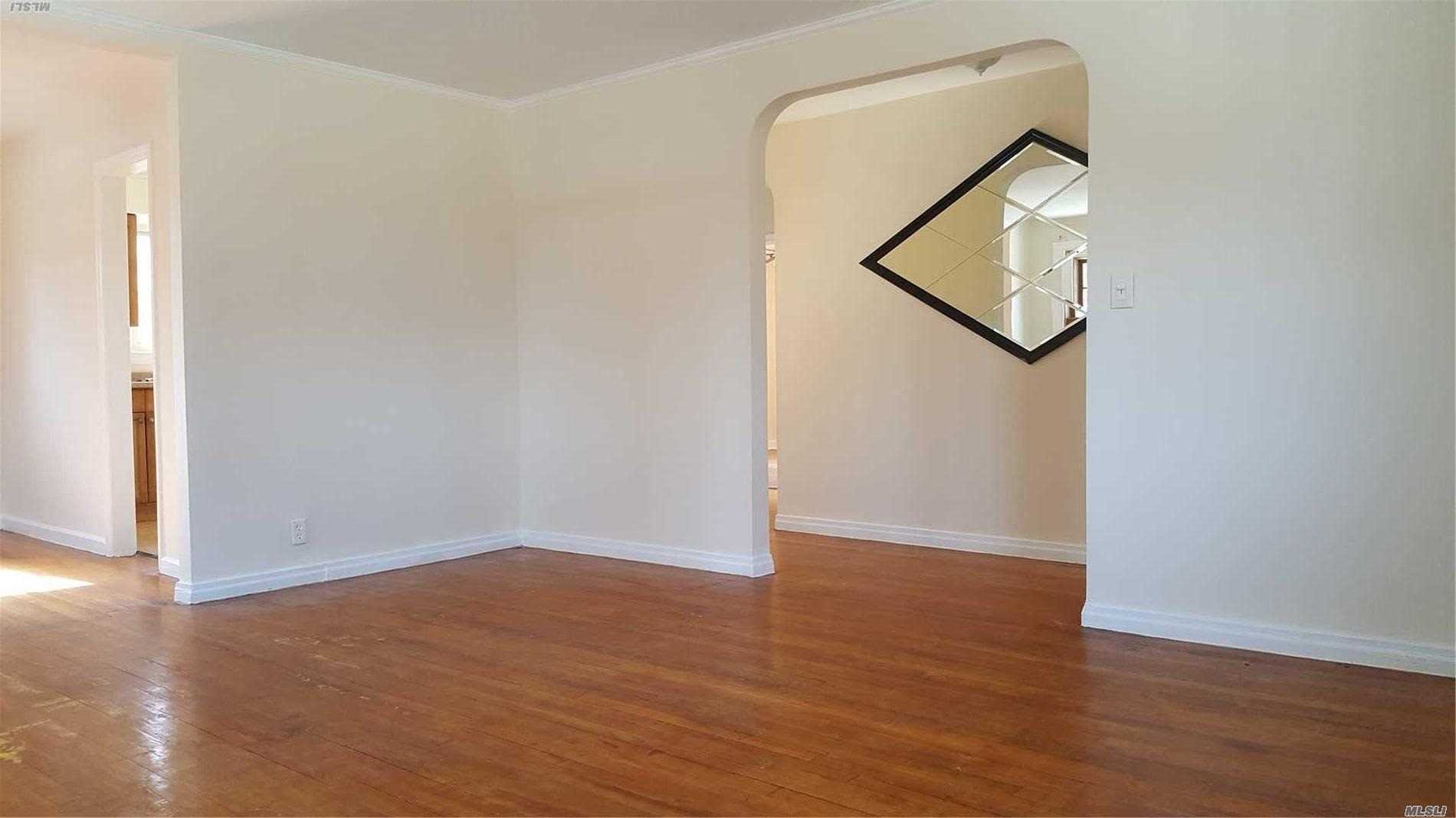 #1 photo, 148-18 3 Avenue, 皇后区 白石镇 Whitestone , NY 11357