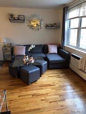 #1 photo, 20 Daley Place, ناسو Lynbrook , NY 11563