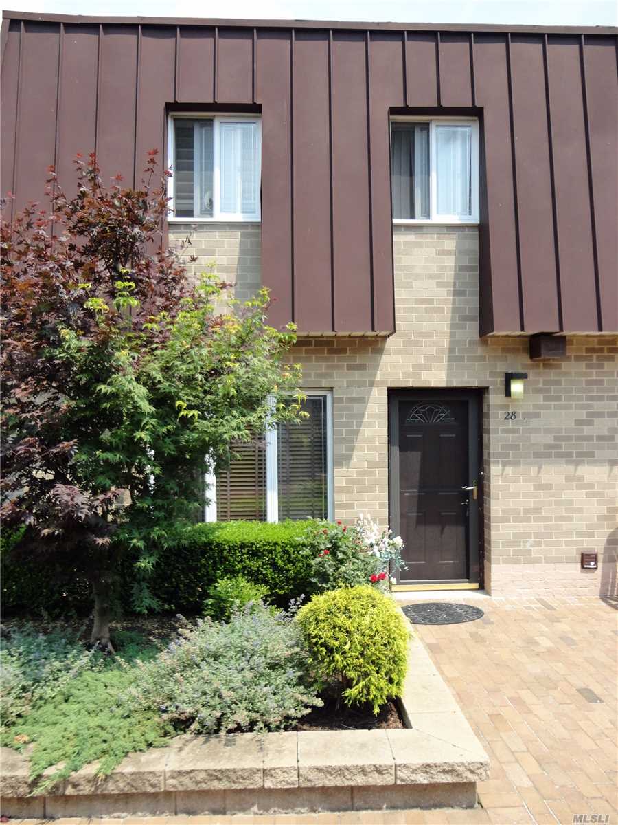 #1 photo, 200 Hilton Avenue Avenue, Hempstead , NY 11550