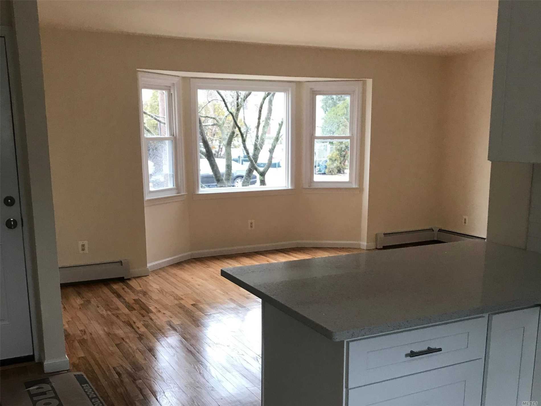 #1 photo, 4 S Kensington Avenue, 长岛 Rockville Centre , NY 11570