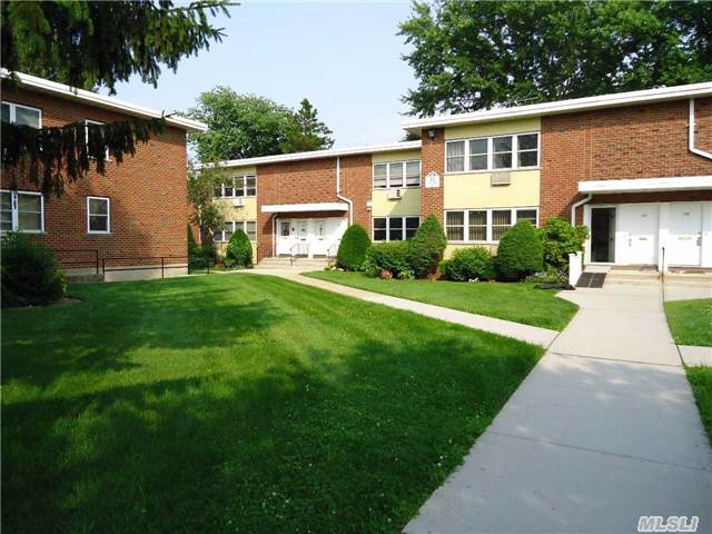 #1 photo, 154 Farber Drive, West Babylon , NY 11704