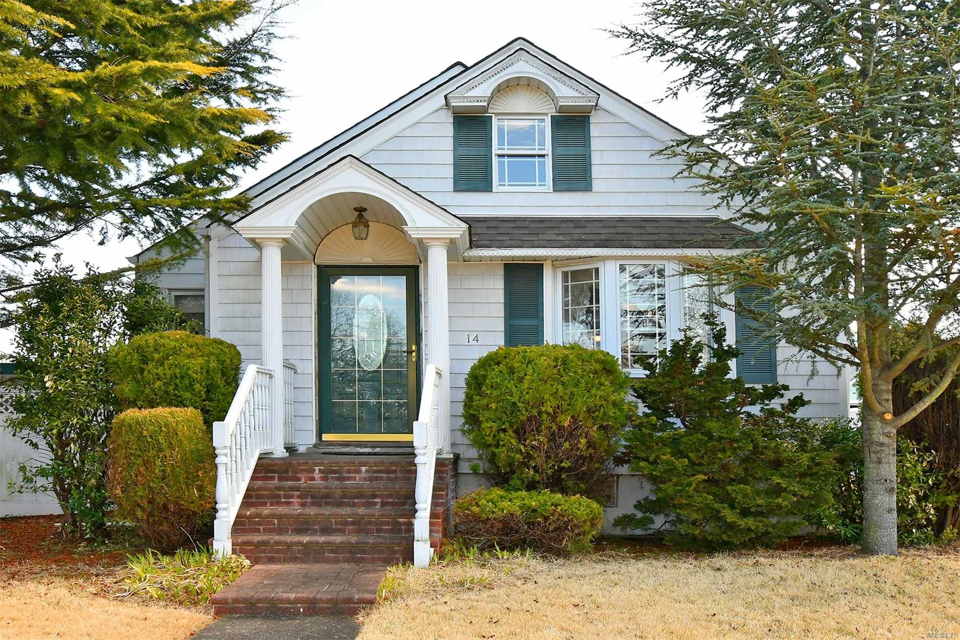 #1 photo, 14 Harwich Road, E. Rockaway , NY 11518