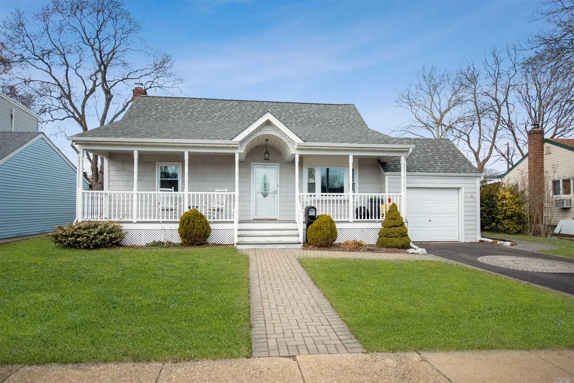 #1 photo, 22 Soloff Road, 长岛 Massapequa , NY 11758