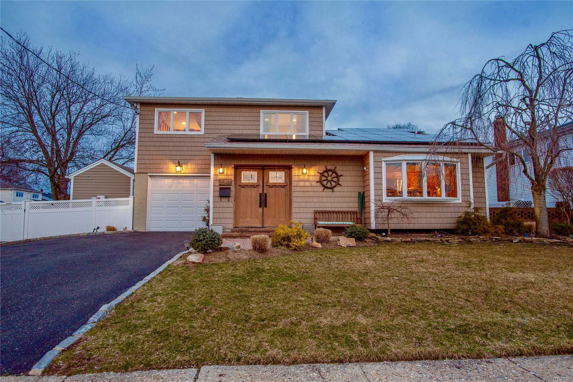 #1 photo, 2547 Ocean Avenue, Bellmore , NY 11710