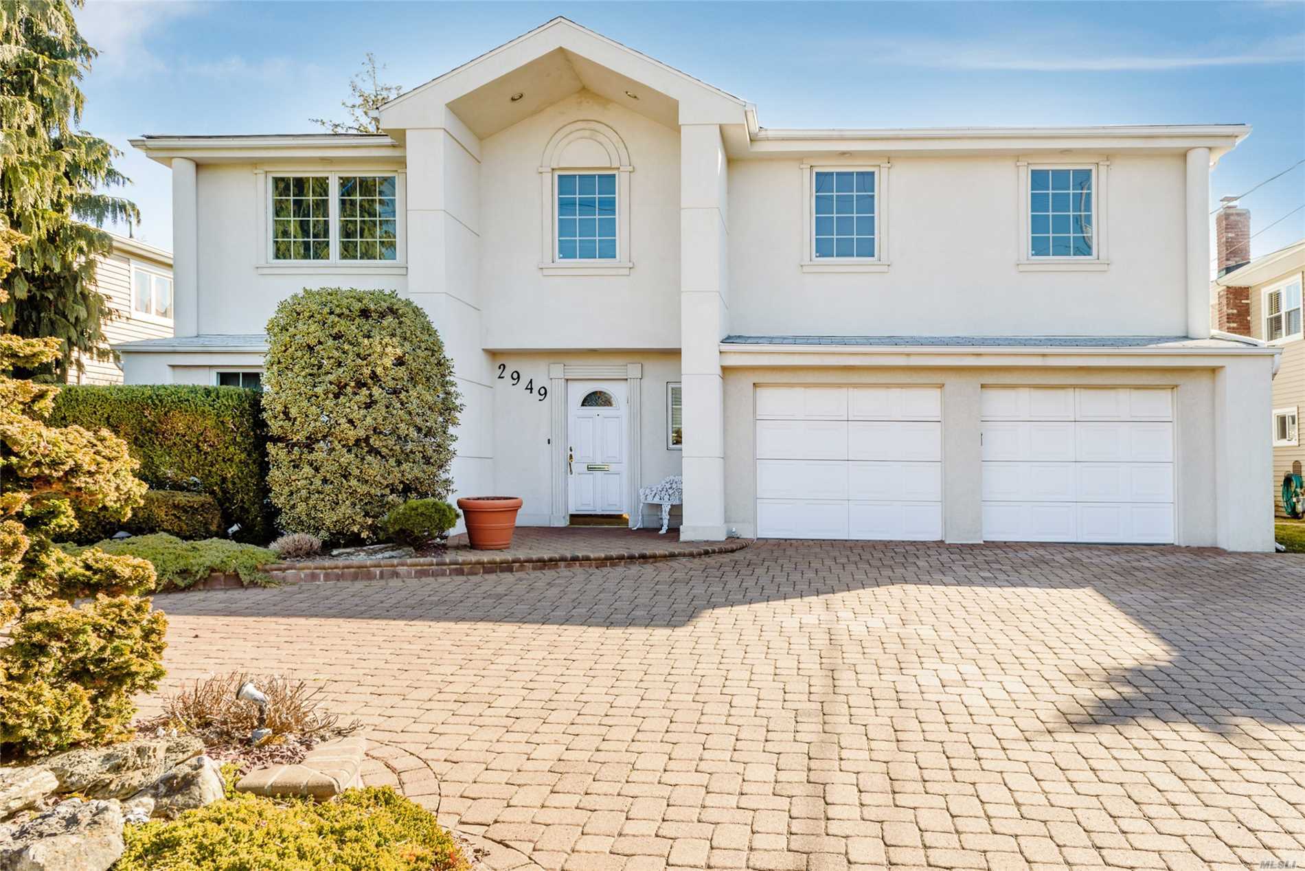 #1 photo, 2949 Cheryl Road, Merrick , NY 11566