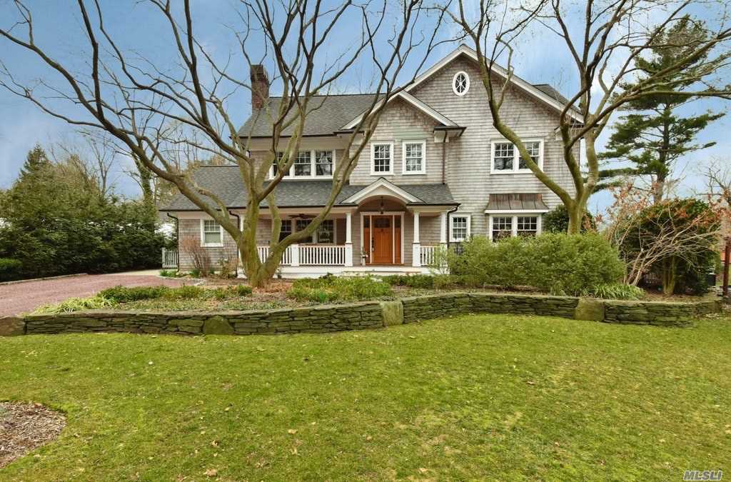 #1 photo, 24 Surrey Lane, サフォーク郡 East Northport , NY 11731