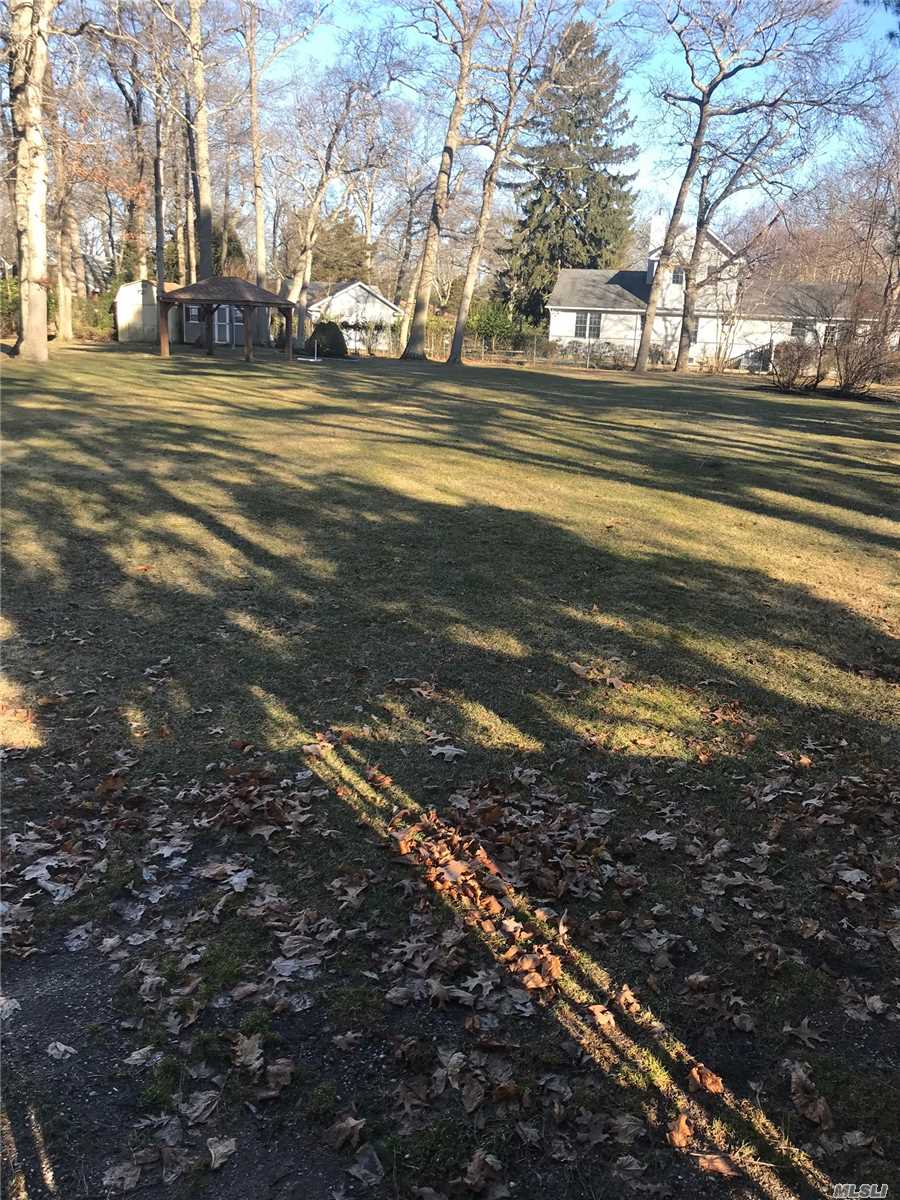 #1 photo, 95 Melrose Parkway, East Patchogue , NY 11772