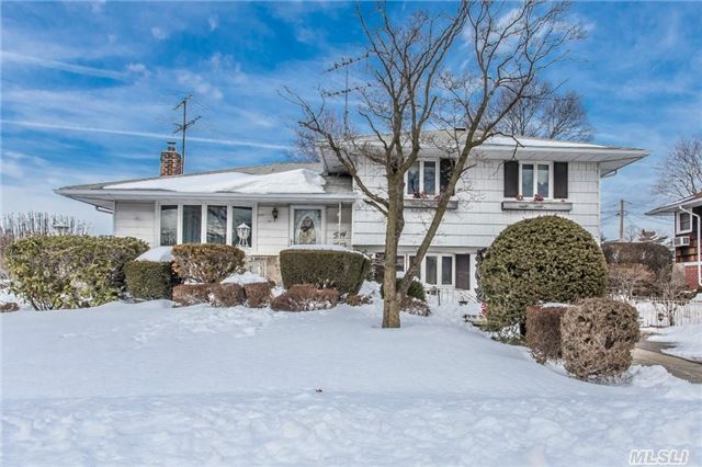 #1 photo, 50 Eileen Ave, Plainview , NY 11803