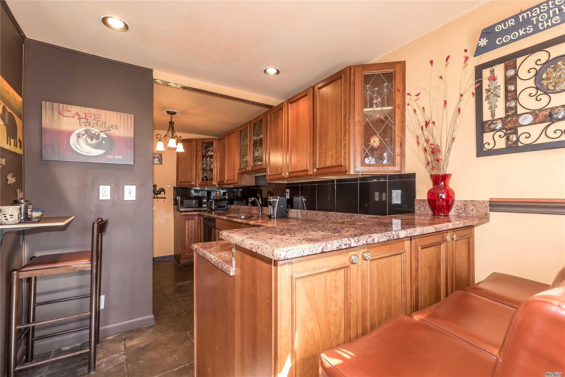 #1 photo, 45-59 204th Street, Bayside , NY 11361