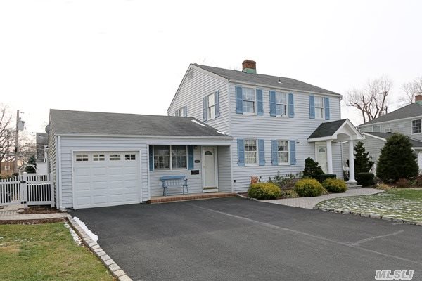 #1 photo, 114 Harvard St, নাসাউ কাউন্টি Westbury , NY 11590