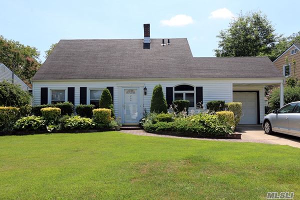 #1 photo, 244 Curtis Ave, নাসাউ কাউন্টি Carle Place , NY 11514