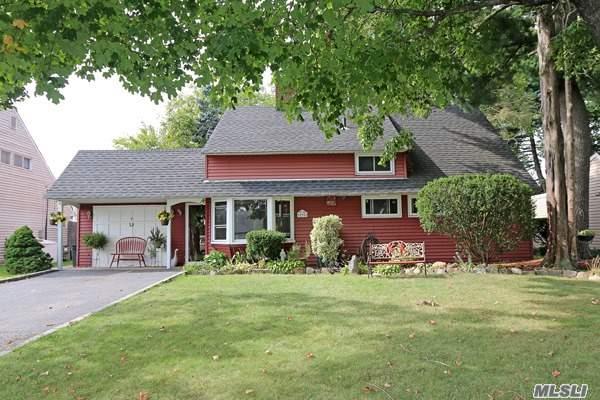 #1 photo, 9 Cameo Lane, নাসাউ কাউন্টি Westbury , NY 11590