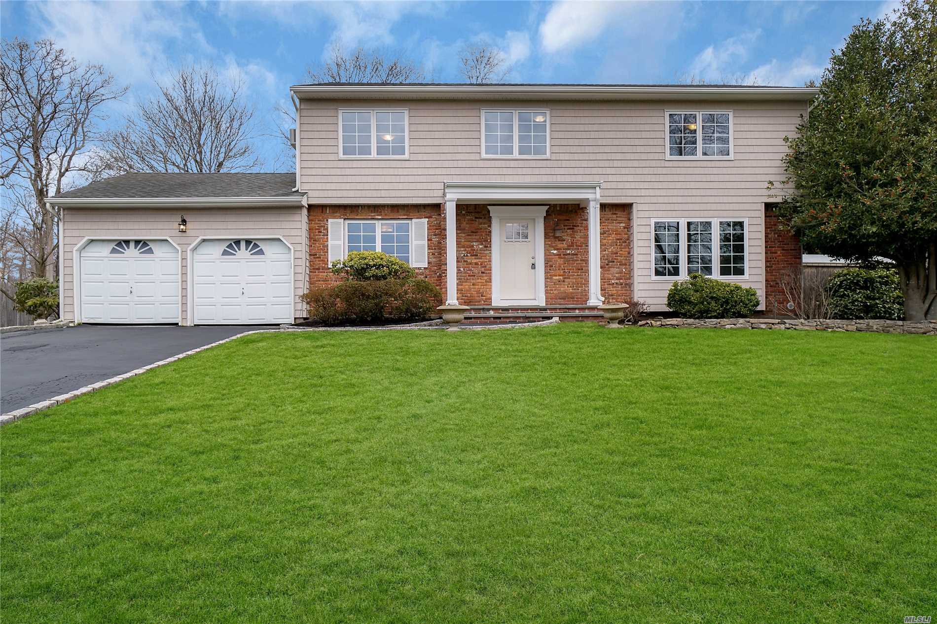 #1 photo, 5 Hilltop Drive, Саффолк ‖ Mount Sinai , NY 11766