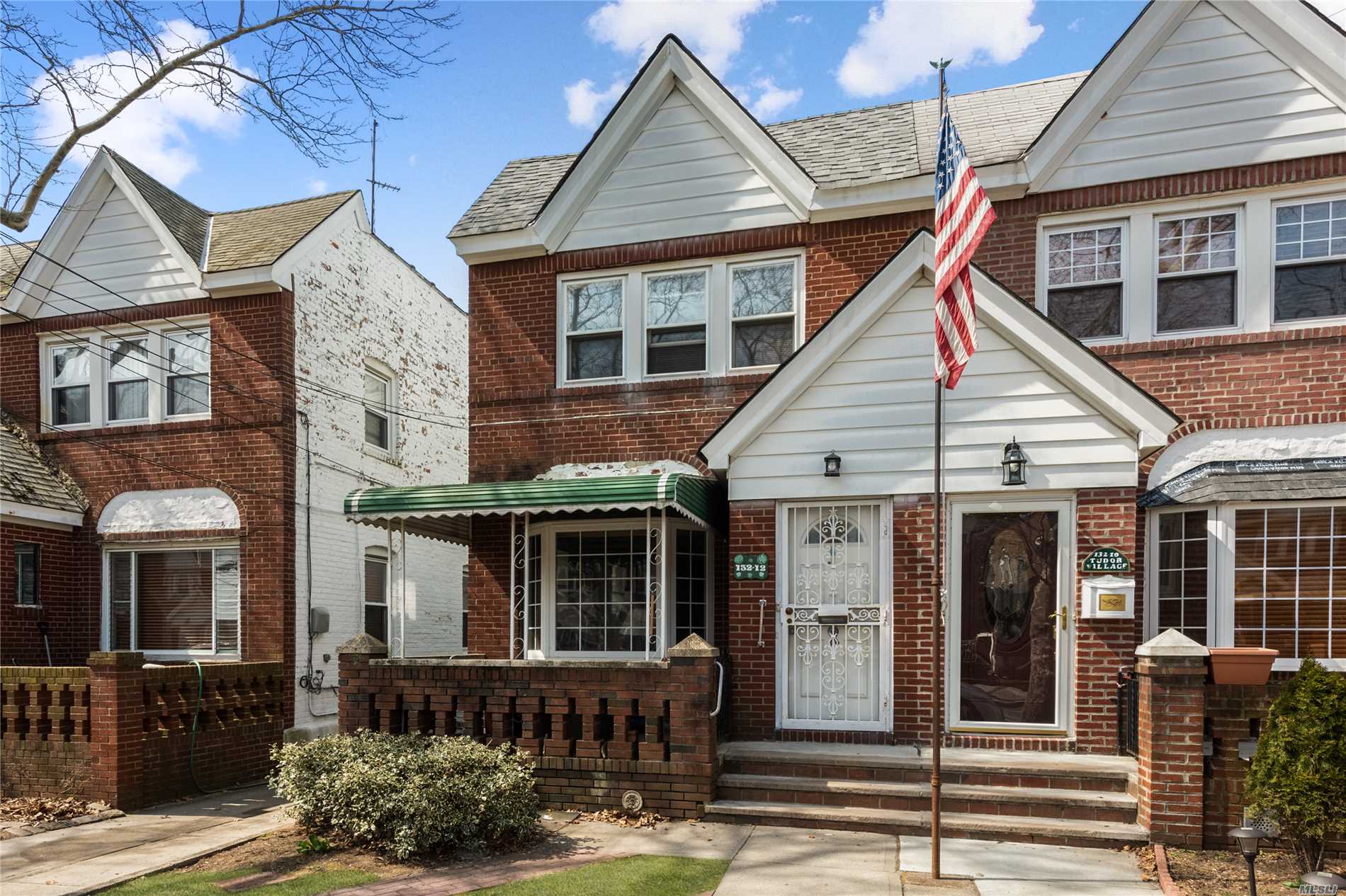 #1 photo, 13212 82 Street, Куинс ‖ Ozone Park , NY 11417