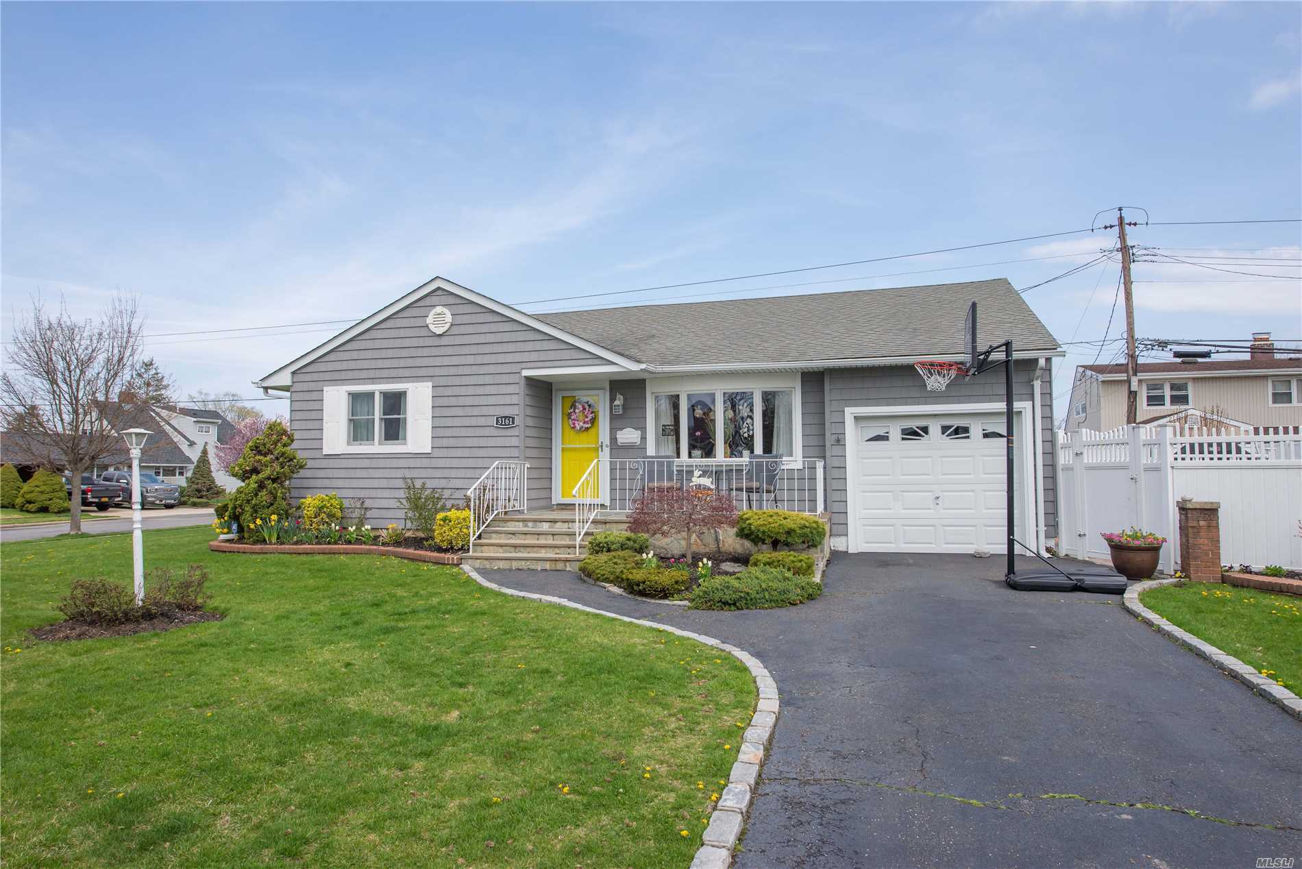 #1 photo, 3161 Cherrywood Drive, Wantagh , NY 11793