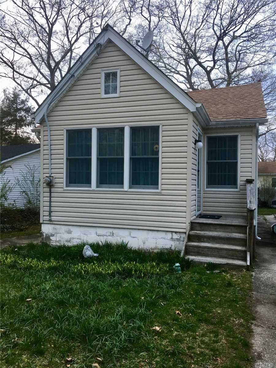 #1 photo, 47 Brightwaters Drive, サフォーク郡 Sound Beach , NY 11789