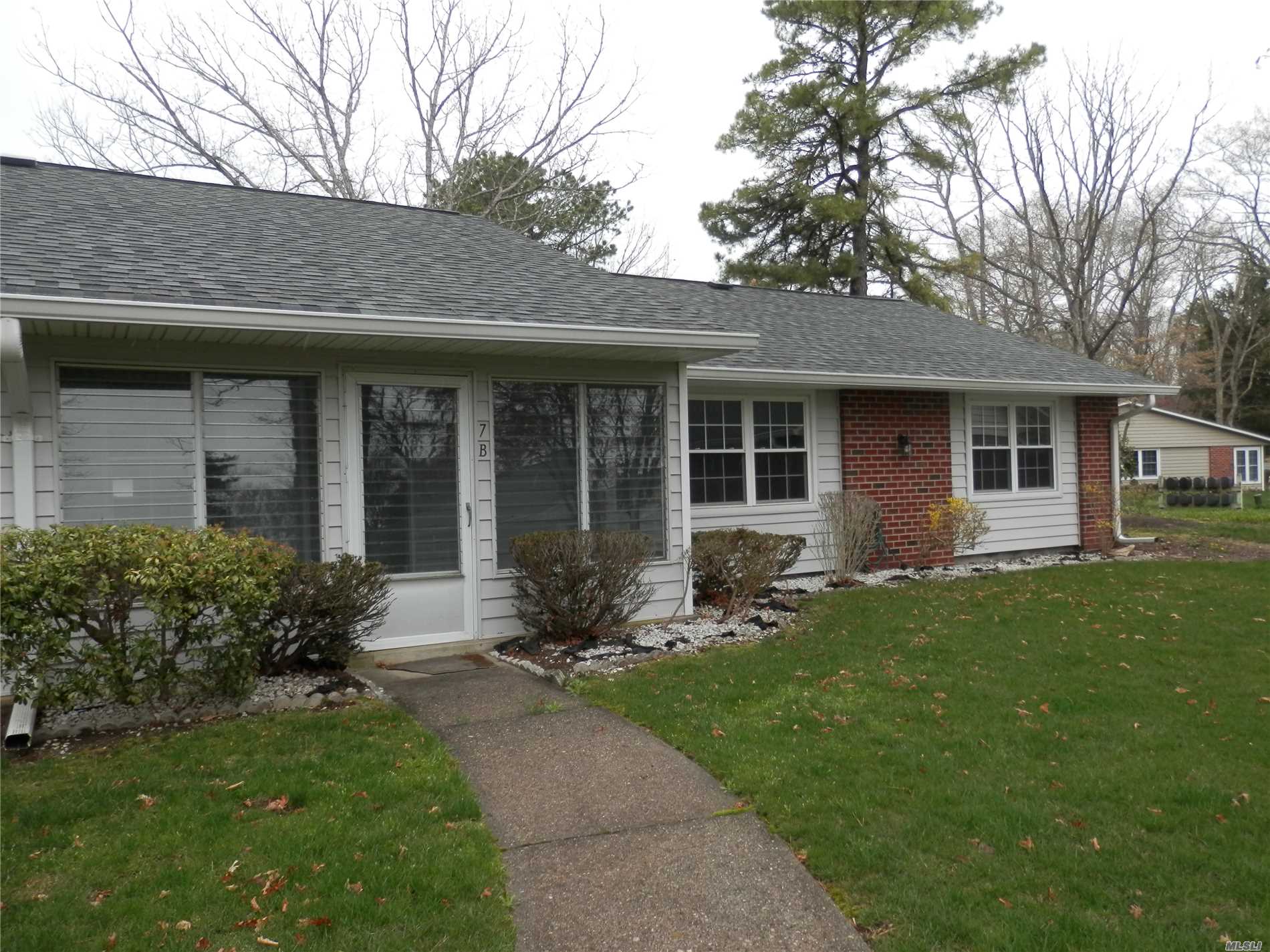 #1 photo, 7 B Guilford Court, سوفولك Ridge , NY 11961