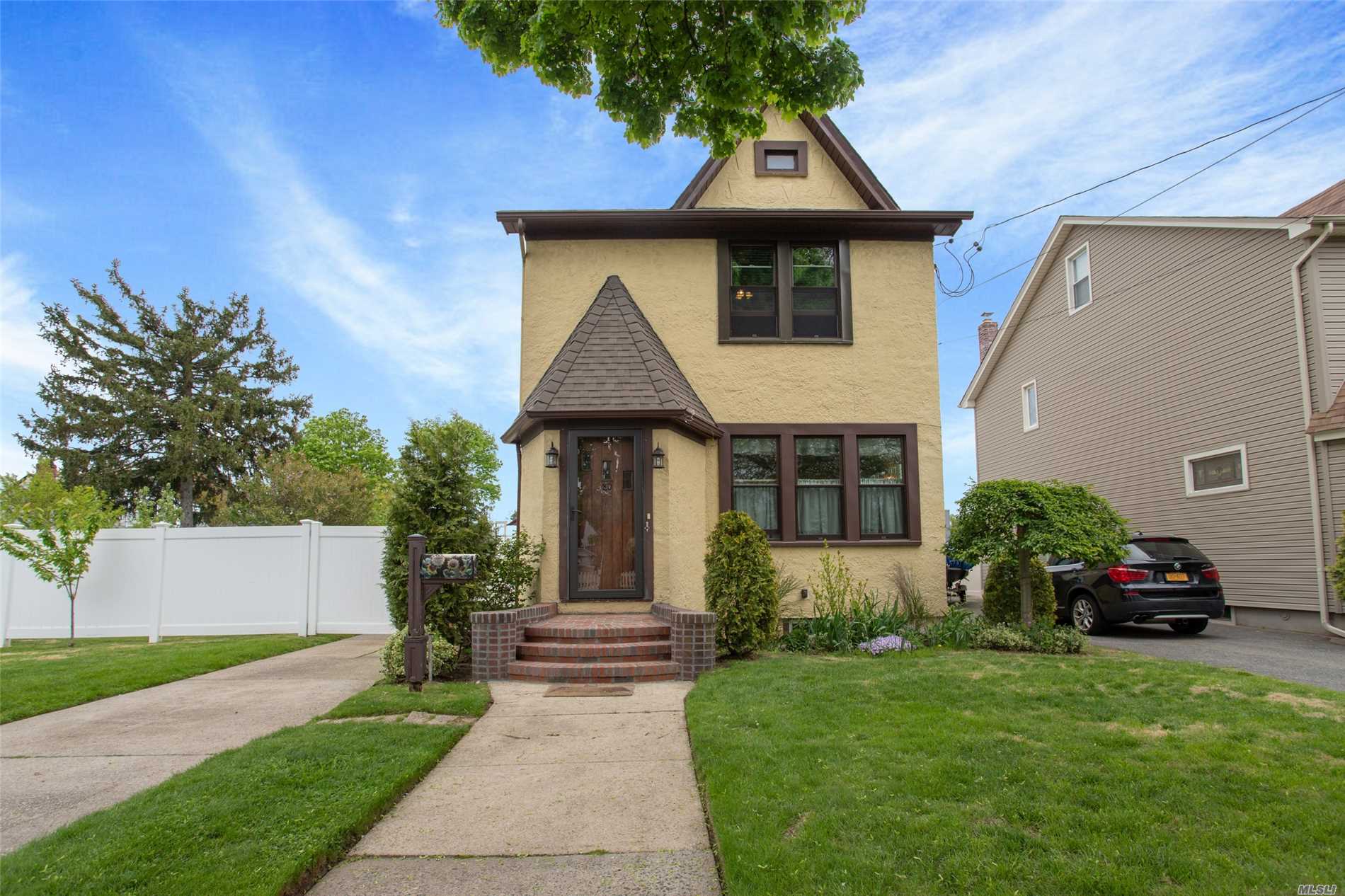 #1 photo, 80 New York Avenue, 長島 West Hempstead , NY 11552