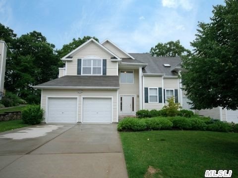 #1 photo, 16 Vantage Court, Саффолк ‖ Port Jefferson , NY 11777