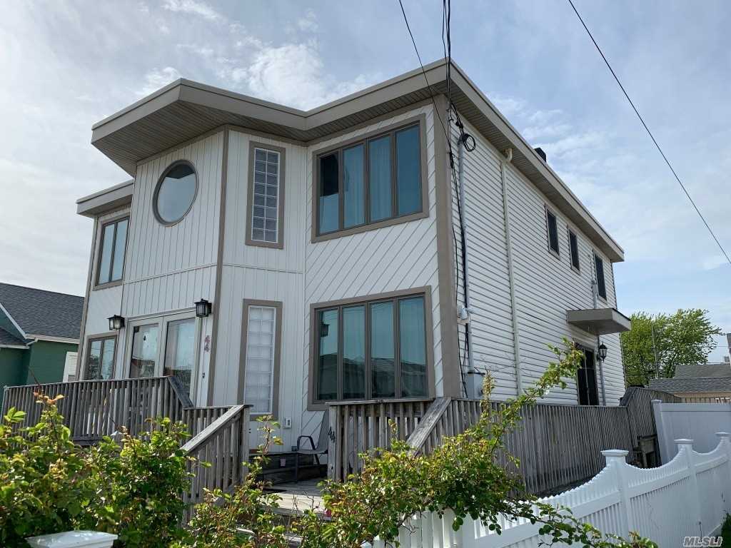 #1 photo, 44 Mound Street, Lindenhurst , NY 11757