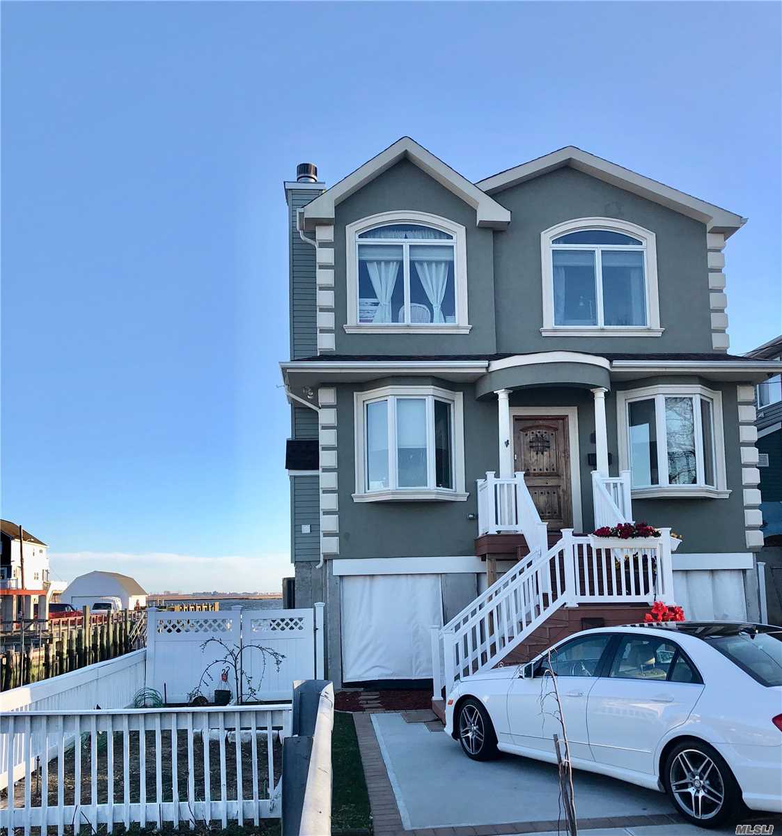 #1 photo, 1 Wellfleet Road, ナッソー郡 East Rockaway , NY 11518