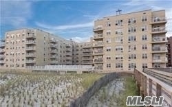 #1 photo, 700 Shore Road, ナッソー郡 Long Beach , NY 11561