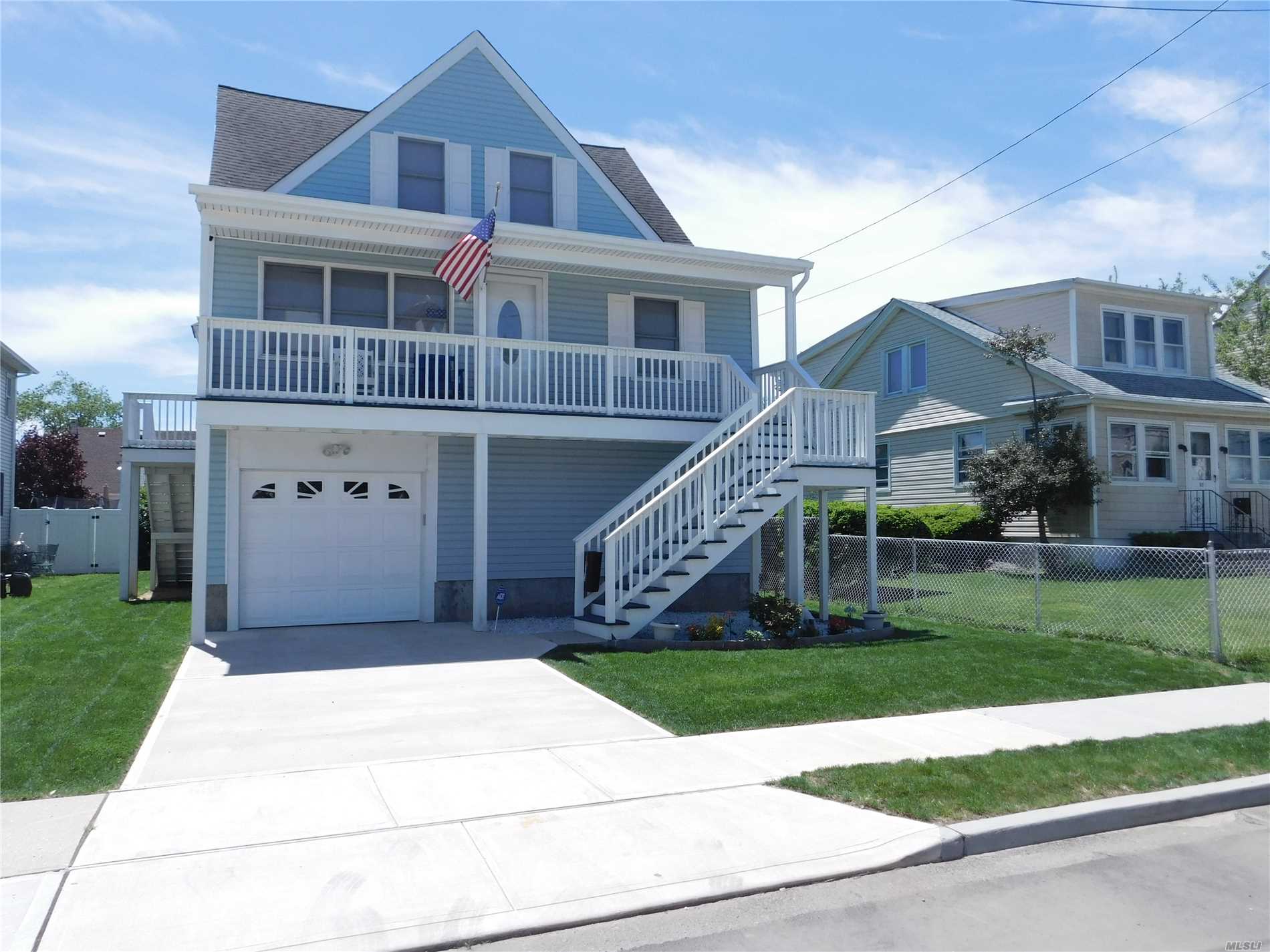 #1 photo, 103 Franklin Street, ナッソー郡 East Rockaway , NY 11518