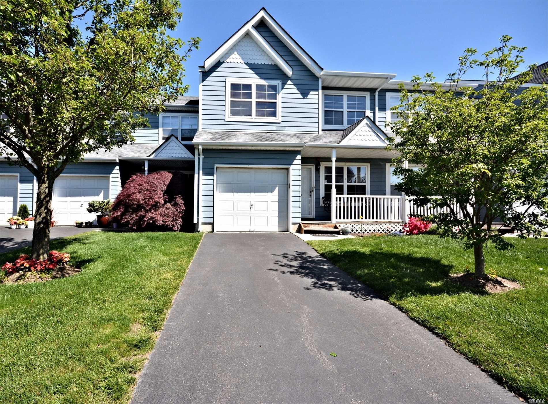 #1 photo, 5 Shady Lane, Central Islip , NY 11722