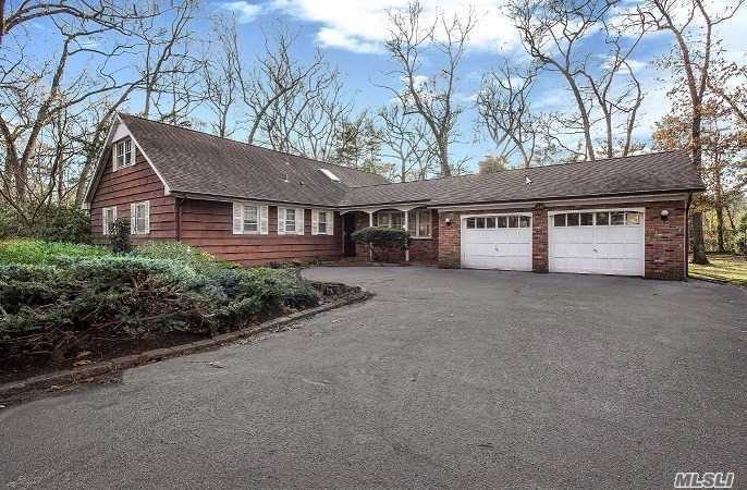 #1 photo, 30 Chatham Place, Dix Hills , NY 11746