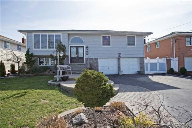 #1 photo, 2572 Harvard Lane, Seaford , NY 11783